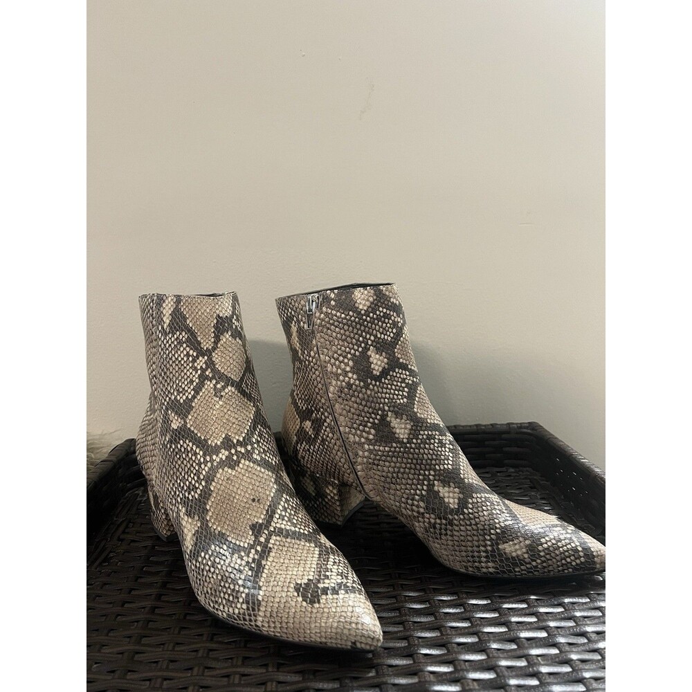 Dolce Vita Leather Snake Embossed Ankle Boots Booties 9 Western Summer Cowgirl - Picture 3 of 12